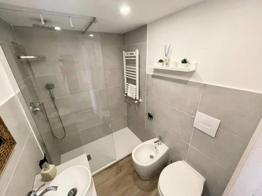 Beautiful Apartment In ตูริน ภายนอก รูปภาพ